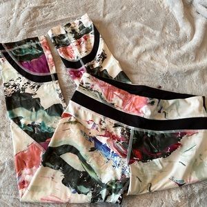 Lululemon Cropped Tights